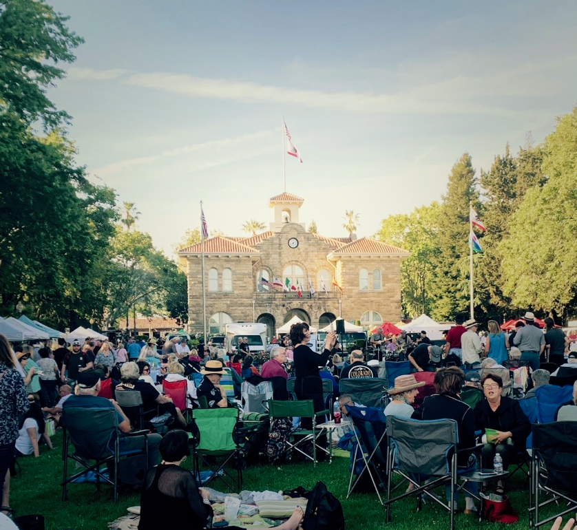 What’s Happening on Sonoma Plaza: Fall & Holiday Events in Downtown Sonoma